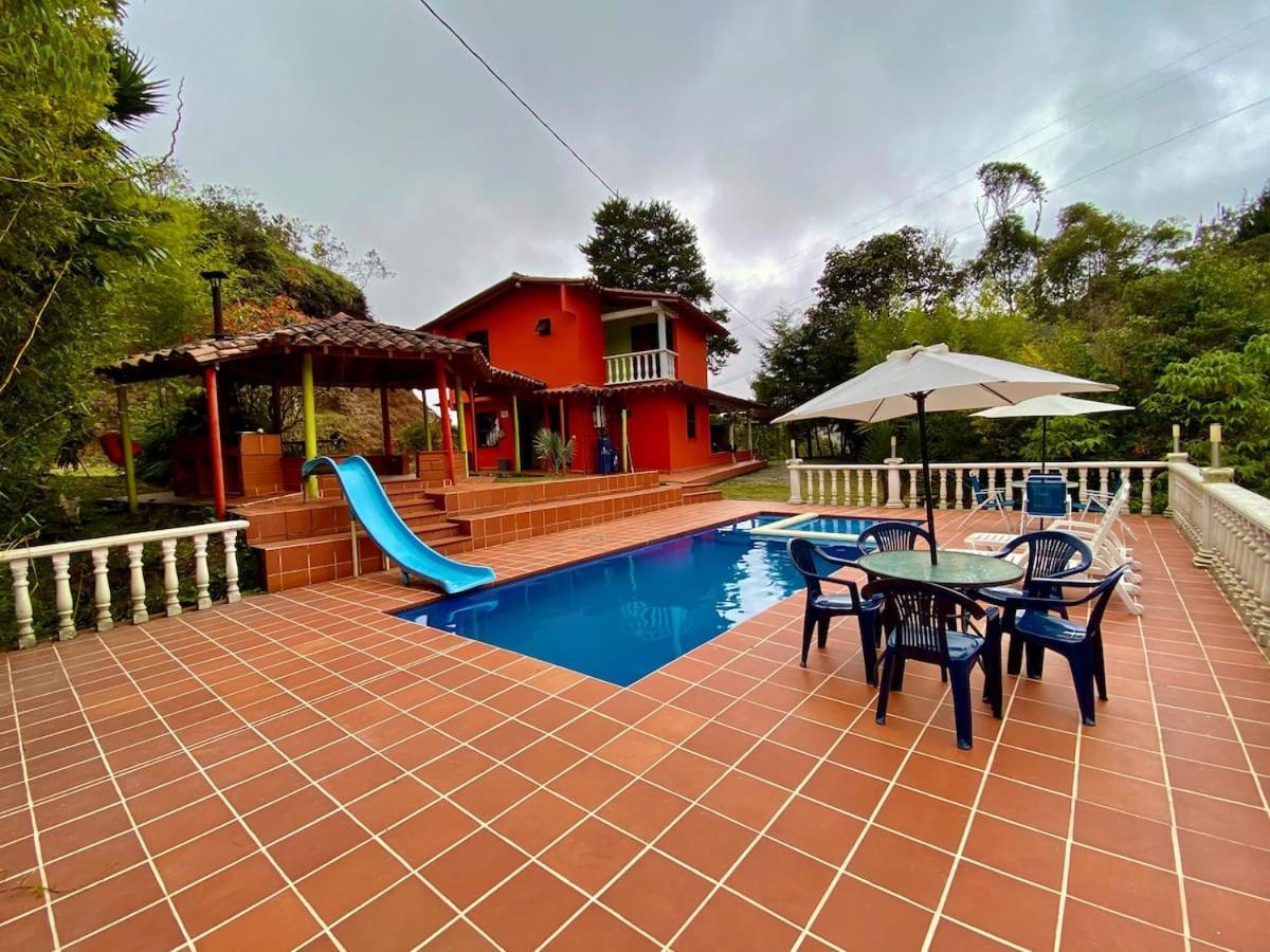 Finca Hotel La Bonita Guatapé エクステリア 写真