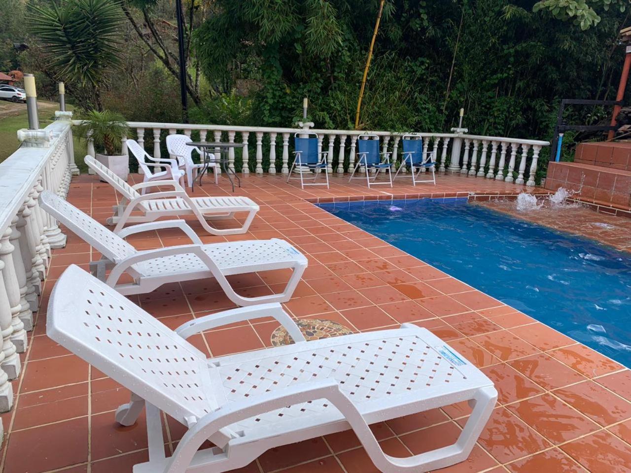 Finca Hotel La Bonita Guatapé エクステリア 写真